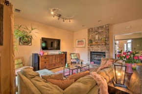 Spacious Nashville Townhome - 1 Mi to Downtown!